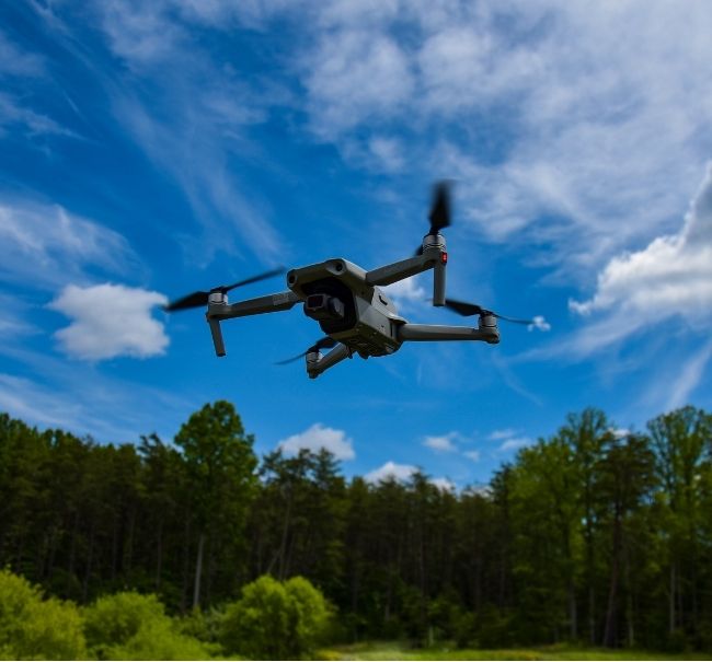 Hydrofugation des surfaces par drone